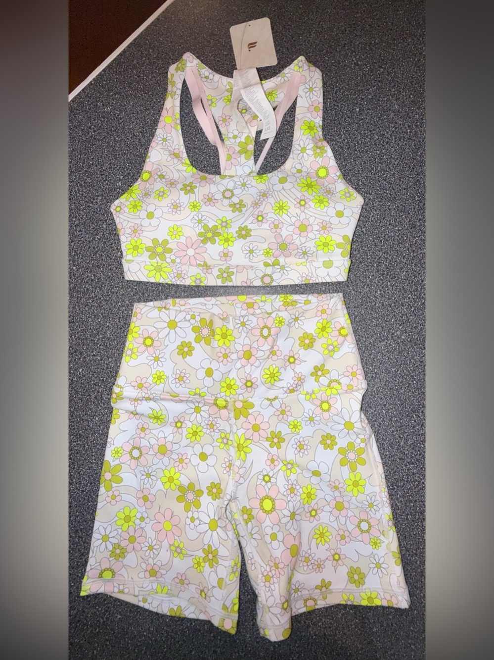 Fabletics NWT!! Pink/Neon Yellow Floral Sports Bra and Shorts Set Size XXS